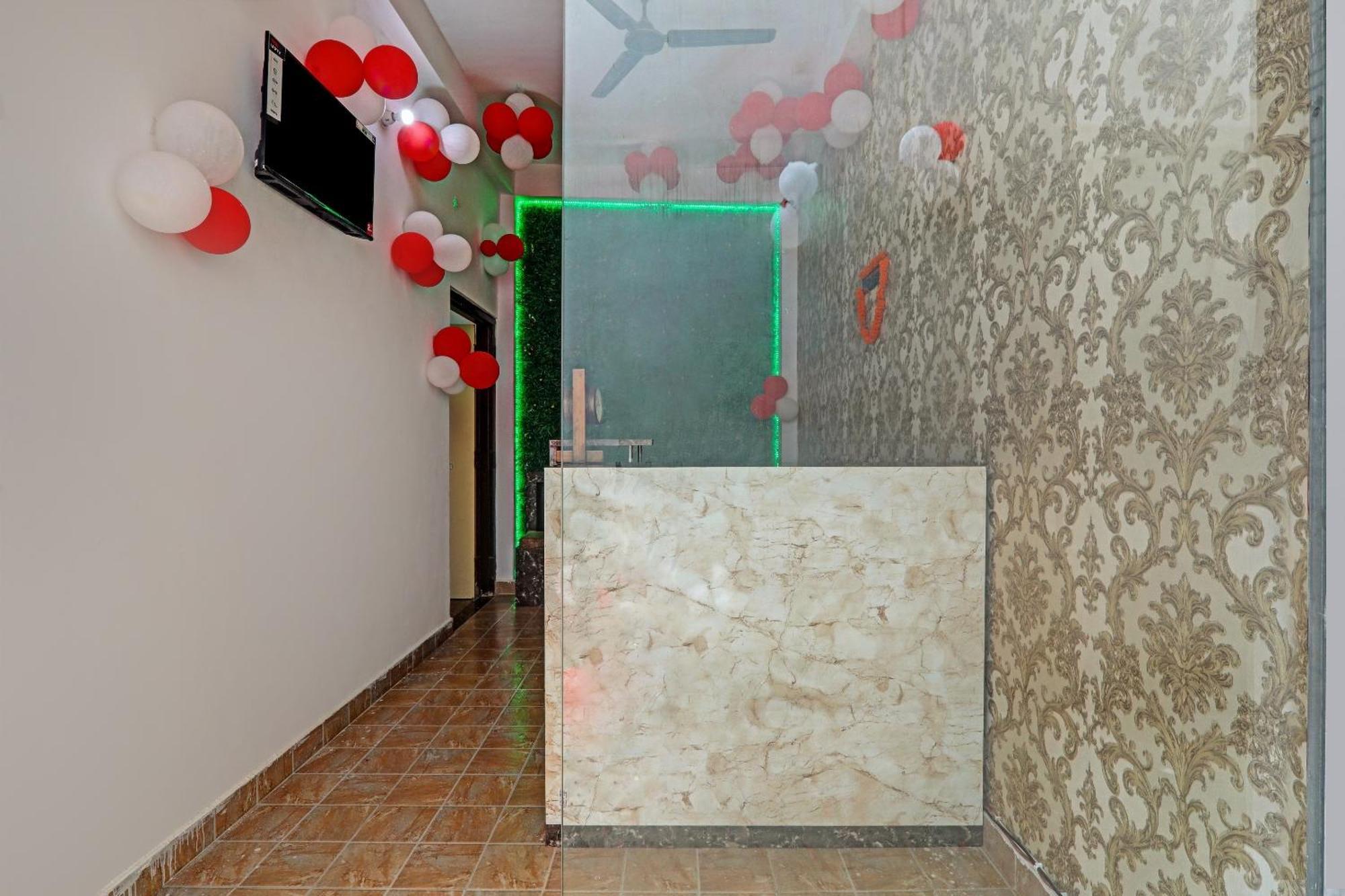 Hotel O Sparrow Nest Варанаси Экстерьер фото
